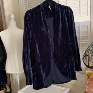 Gorgeous blue crushed velvet blazer